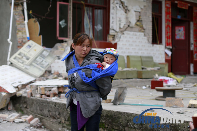 中國日?qǐng)?bào)記者直擊地震重災(zāi)區(qū)龍門鄉(xiāng)[組圖]