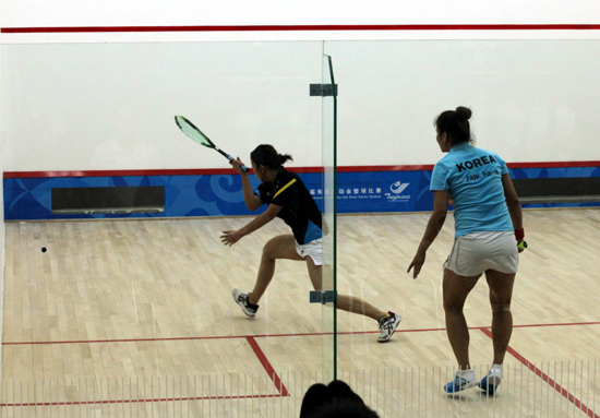東亞運(yùn)動會女子壁球團(tuán)體分組賽開賽