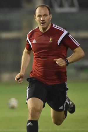 裁判大人，為我理發可好？