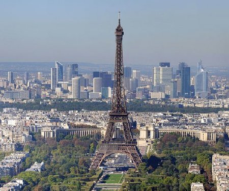 20年設計壽命實際能用200年 揭開埃菲爾鐵塔長壽秘密