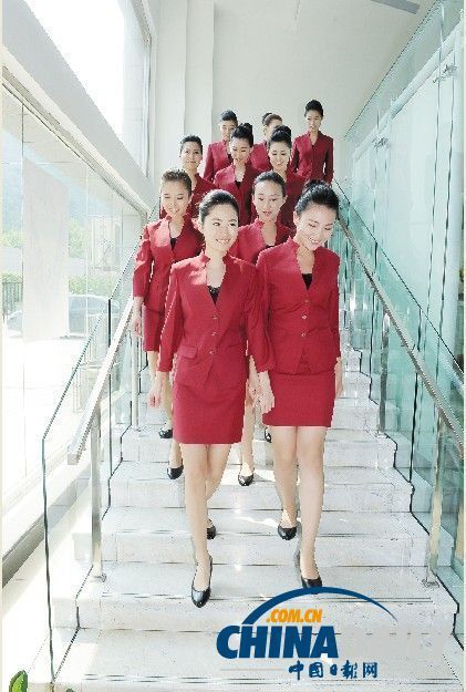 2013年夏季達沃斯論壇禮儀志愿者造型出爐（圖）