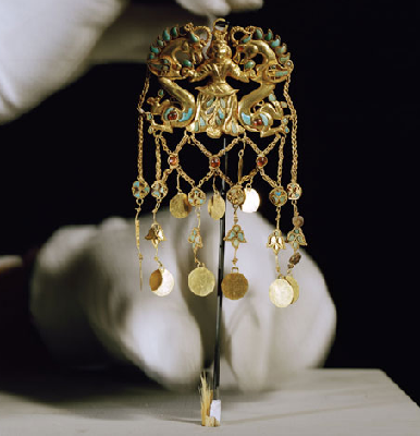 大夏金器重見天日 阿富汗國寶守護(hù)者走出幕后