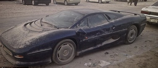 大批英富人棄豪車逃離迪拜躲債 包括百萬(wàn)英鎊法拉利