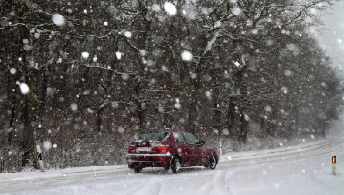 歐洲遭遇暴風(fēng)雪至少24人死 法蘭克福機(jī)場受影響