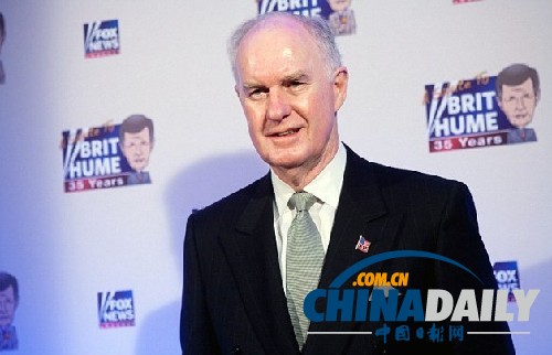 奧巴馬出門伸手測雨 或因發(fā)布會撐傘風(fēng)波心有余悸