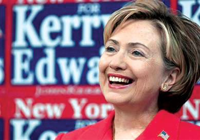 希拉里強調女總統重要性 被指為參選強烈暗示