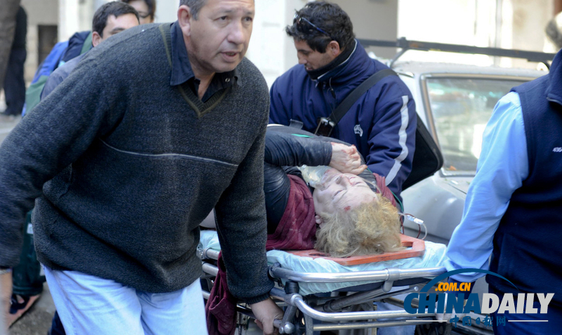 阿根廷居民樓發(fā)生強(qiáng)烈爆炸 已致8死60余傷（圖）