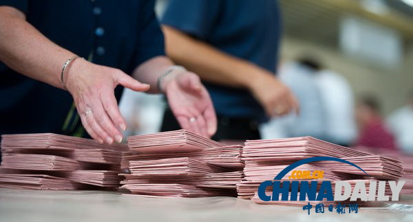 德國大選計票工作緊張進行 默克爾將連任聯邦總理