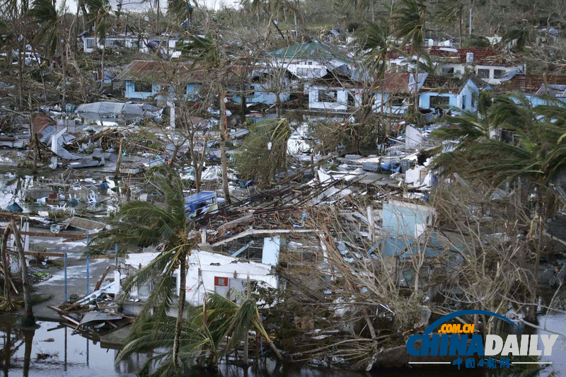 菲律賓官員稱估計強臺風海燕致萬人喪生