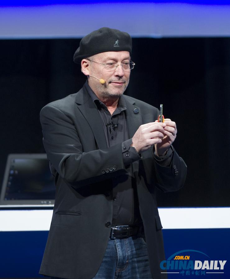 3D攝像頭、超高清曲面電視 國際消費電子展新品迭出