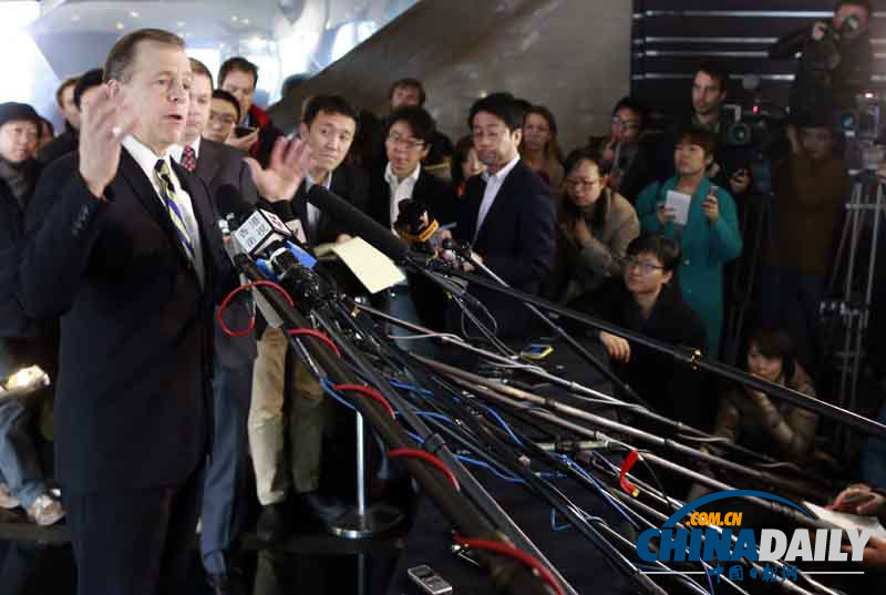 美國(guó)對(duì)朝政策特別代表戴維斯在京會(huì)見中外記者