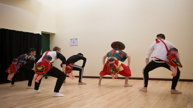 留英訪談：中國舞劇倫敦巡演海選當?shù)匚枵? style=