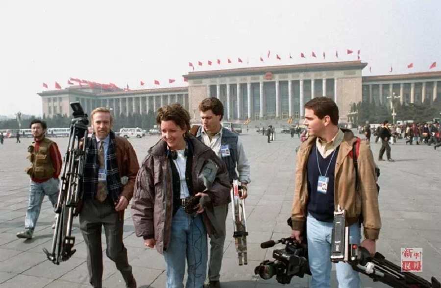 兩會(huì)歷史上的外國朋友