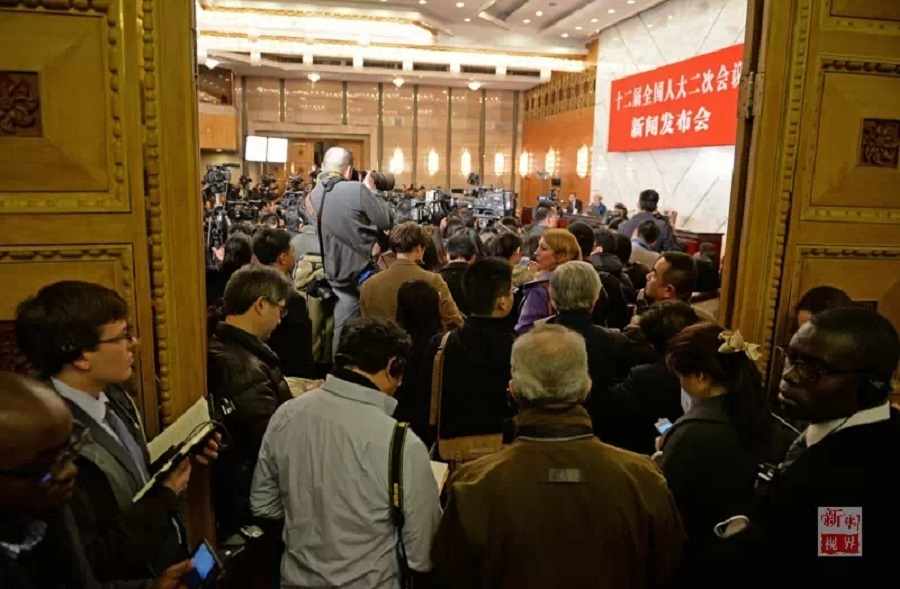 兩會歷史上的外國朋友