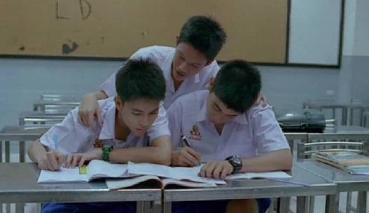 那些年班里的“抄作業鏈”