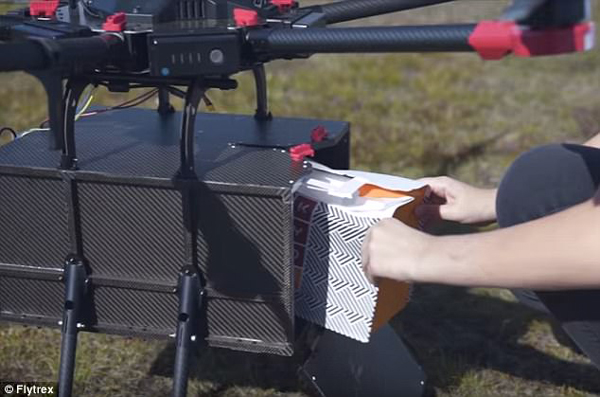 4分鐘送貨上門,無人機(jī)送外賣開始在冰島商用