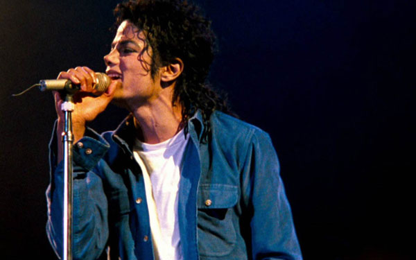 屬狗名人盤點(diǎn)：他們誰是金狗年生的