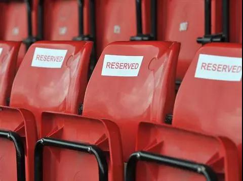 “愛(ài)心專座”:英語(yǔ)到底怎么表達(dá)?