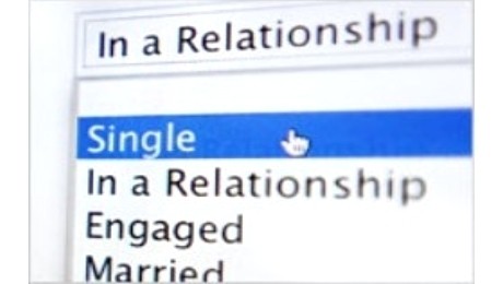 Facebook上沒女友很丟臉？巴西一網站有賣的